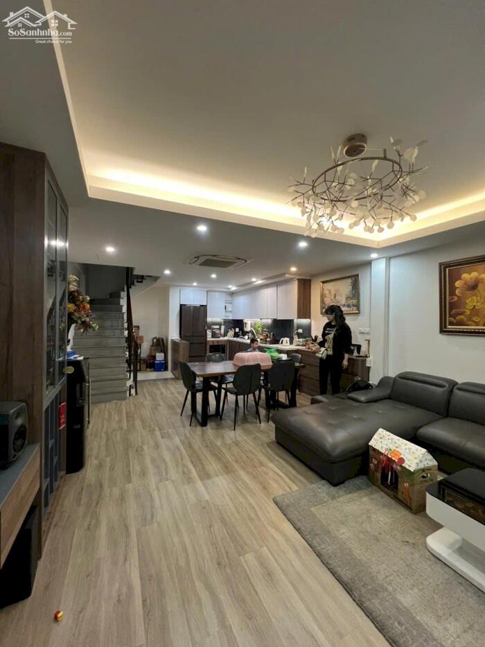 Hình ảnh Siêu Đẹp Mặt Phố Hàng Than 6 Tầng Mặt Tiền 5M 31 Tỷ Vỉa Hè Rộng SDCC 3