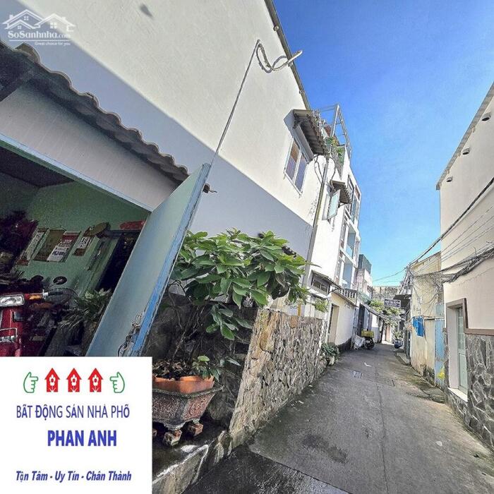 Hình ảnh Đầu tưu nhà phố Quận 9: Chọn an toàn hay chọn dòng tiềnn ? Với 98 m² đất, chỉ có 6 tỷ.n.n.n. 3