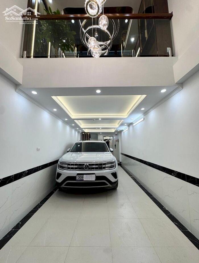 Hình ảnh Bán nhà Nguyễn Chí Thanh_ngõ 91 kd ô tô tránh sầm uất_thang máy_40m2_giá chào 22,5 tỷ 0