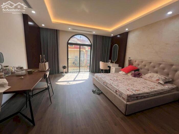 Hình ảnh PHÂN LÔ VIP- Ngõ 80 Trung Kính 70m/ 7T thang máy/MT 5.1m 43.5 tỷ, Ôtô tránh, ngõ thông - LH 0987881444 11