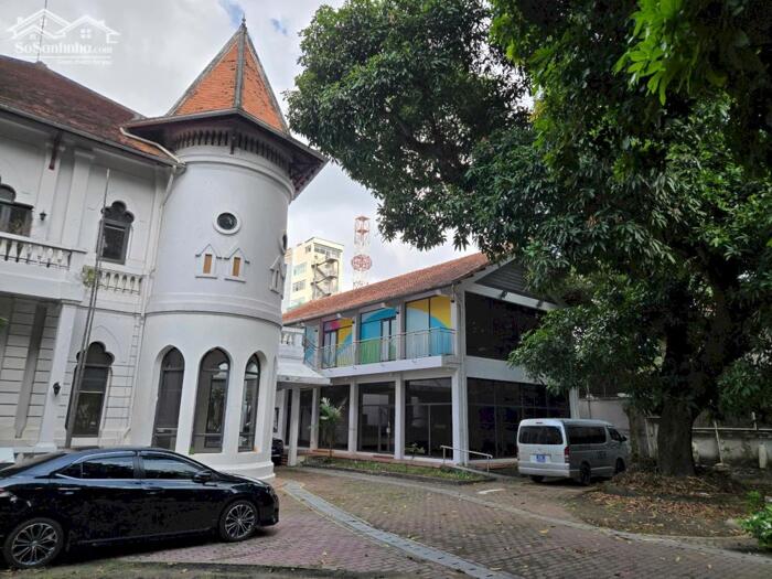 Hình ảnh Cho thuê ngay nhà Nguyên Căn số 21 Phạm Ngọc Thạch Quận 3 0