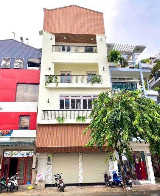 Hình ảnh Cho thuê nhà MT 579 581 Nguyễn Đình Chiểu, P.2, Q.3 0