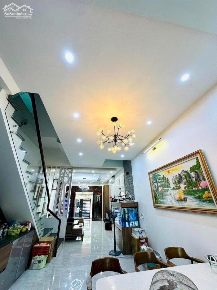 Hình ảnh Bán nhà 3 tầng, 3 ngủ full đồ tại đường Lương Văn Can, Liên Bảo, Vĩnh Yên, Vĩnh Phúc. 3