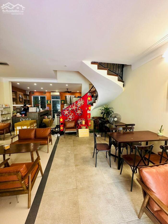 Hình ảnh Bán Nhà P/Lô 2 Ô Tô Tránh Đội Cấn Ba Đình 108m2-5T MT6,8m Vỉa Hè 41 Tỷ Đội Cấn. 2