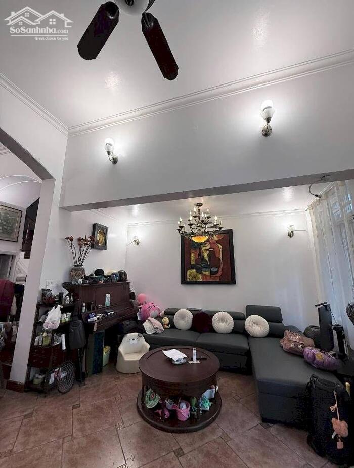 Hình ảnh Bán nhà Huỳnh Thúc Kháng_ô tô tránh_thoáng trước sau đều ô tô_kd đỉnh_80m2 1