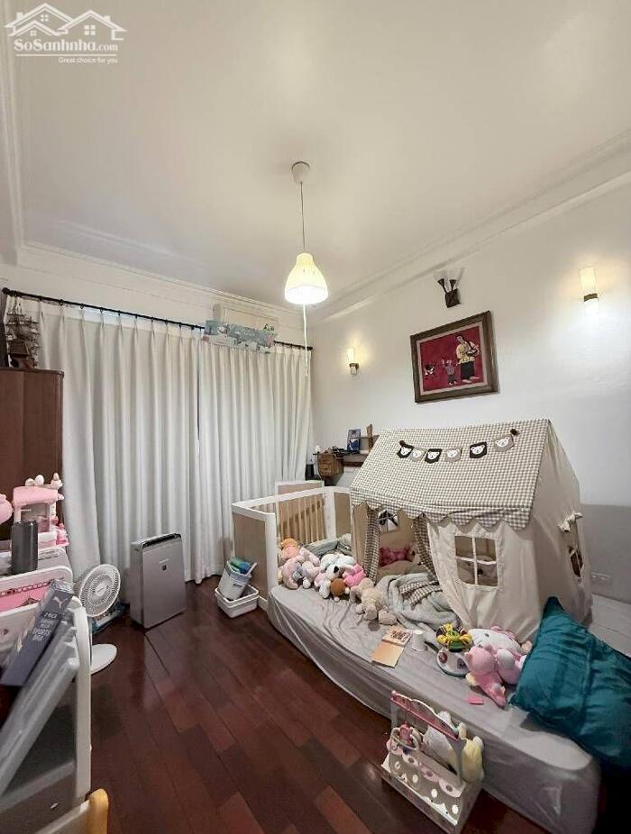 Hình ảnh Bán nhà Huỳnh Thúc Kháng_ô tô tránh_thoáng trước sau đều ô tô_kd đỉnh_80m2 3