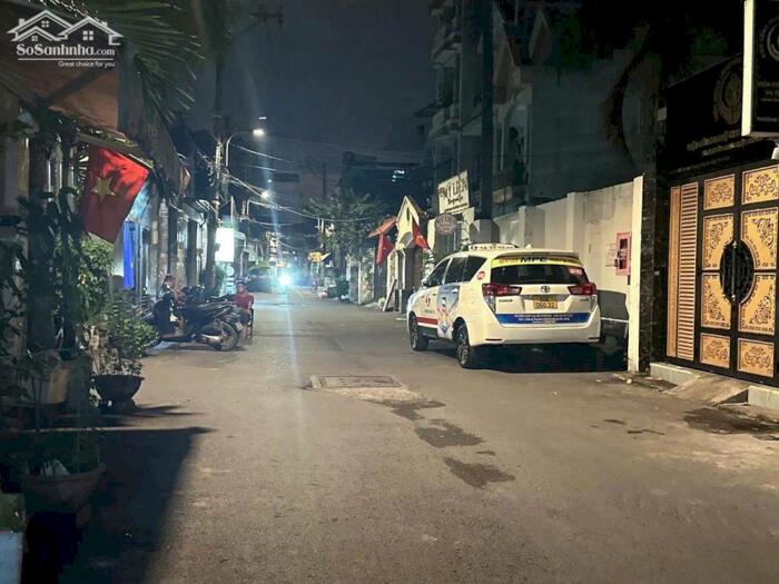 Hình ảnh Bán CHDV hẻm 8m Quang Trung ngang 6.7m 134m2 6 lầu 21PN T.máy DT 115tr 26 tỷ gần chợ. 2