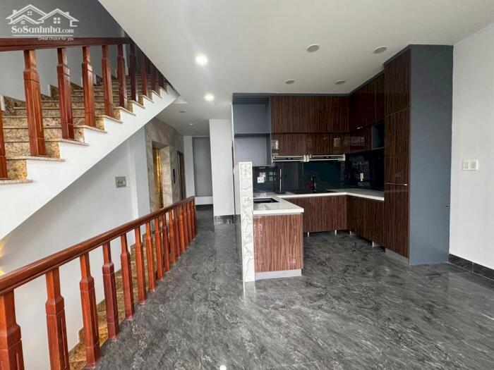 Hình ảnh BDS HVL Bán hoặc Cho thuê Tòa nhà mặt tiền 9