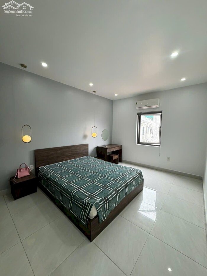 Hình ảnh Cho thuê căn hộ phố Văn Cao, 2 p.ngủ (65m2). 5