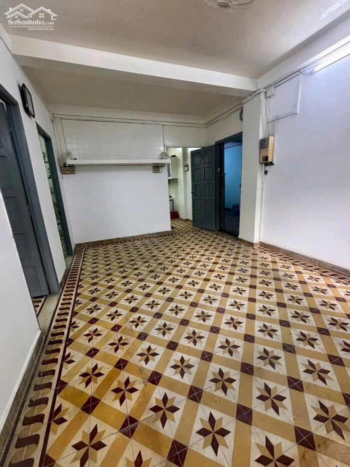 Hình ảnh BÁN CĂN HỘ CHUNG CƯ HÙNG VƯƠNG – 2PN – PHƯỜNG CHỢ LỚN, Q5 – LẦU 1 THANG BỘ – 3 TỶ 3 8