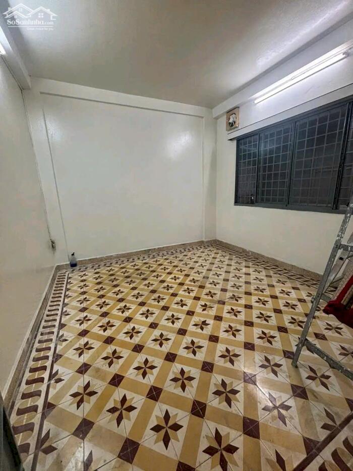 Hình ảnh BÁN CĂN HỘ CHUNG CƯ HÙNG VƯƠNG – 2PN – PHƯỜNG CHỢ LỚN, Q5 – LẦU 1 THANG BỘ – 3 TỶ 3 4