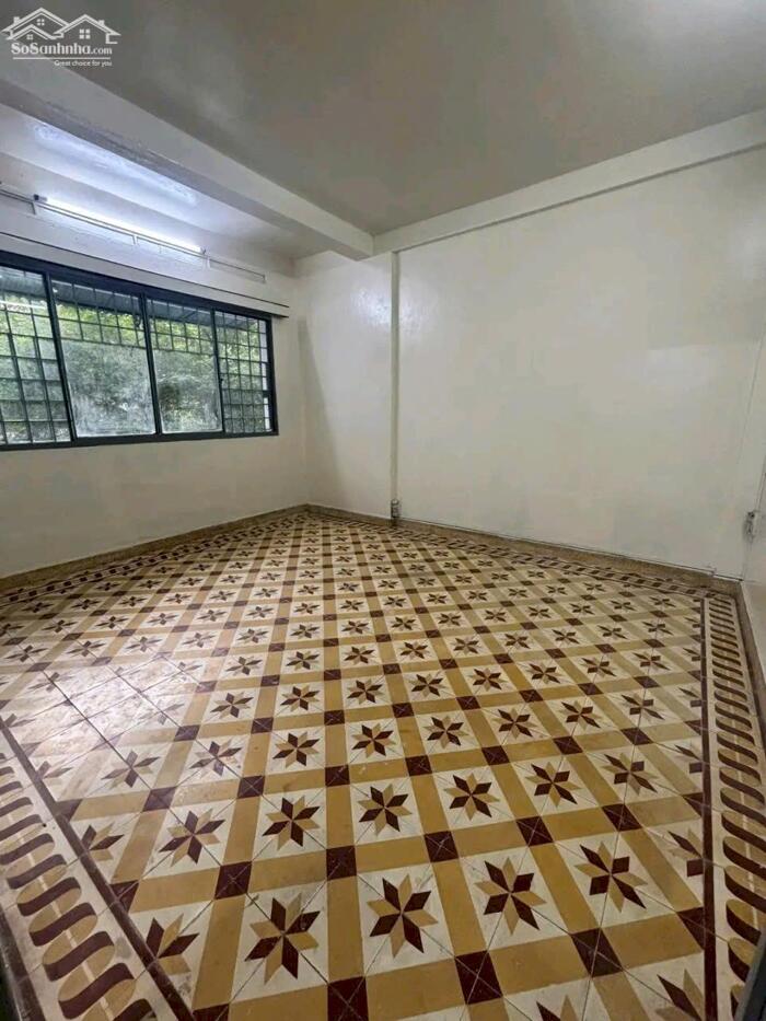 Hình ảnh BÁN CĂN HỘ CHUNG CƯ HÙNG VƯƠNG – 2PN – PHƯỜNG CHỢ LỚN, Q5 – LẦU 1 THANG BỘ – 3 TỶ 3 6