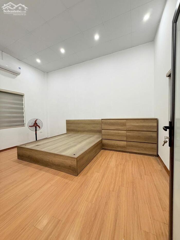 Hình ảnh Bán Nhà Phố Đội Cấn Ba Đình 35m2-4T MT5m- 4 Ngủ 9,3 Tỷ Có Thương Lượng. 4