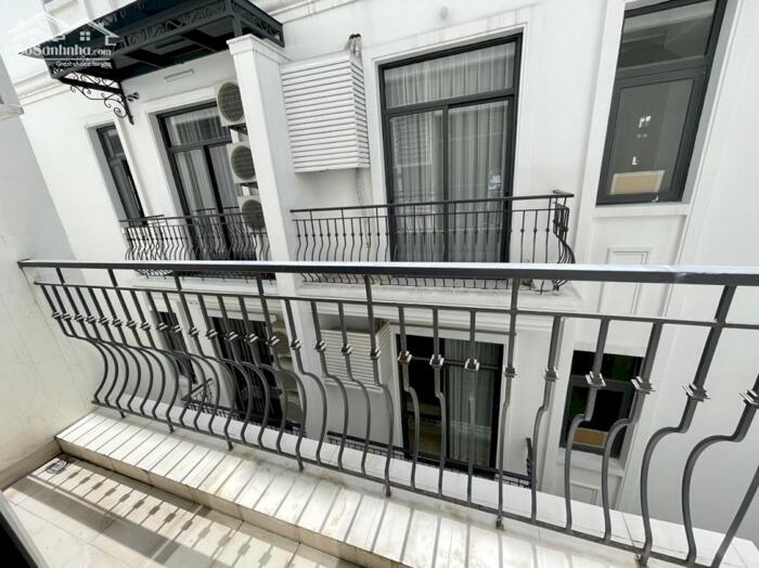 Hình ảnh Cho thuê căn hộ 1 ngủ Vinhomes Marina, DT: 30m2. 1