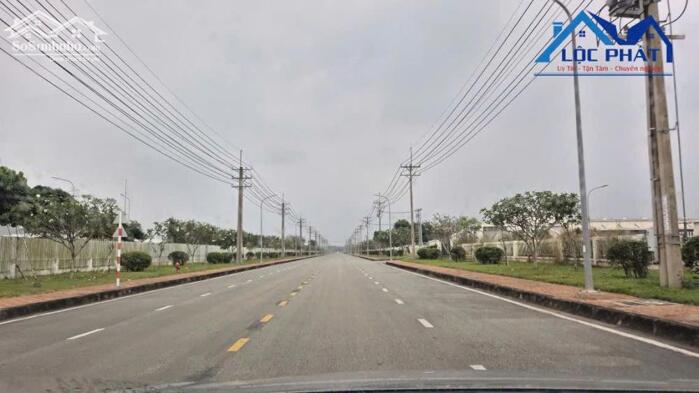Hình ảnh Chuyển nhượng nhà máy 30.000m2 giá chỉ 157 tỷ. KCN Long Thành-Đồng Nai 2