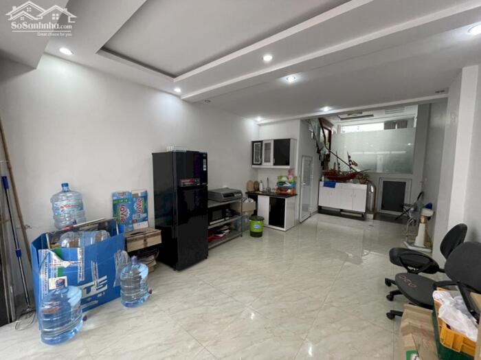 Hình ảnh Cho thuê nhà phố Văn Cao (65m2), 5 p.ngủ khép kín. 1