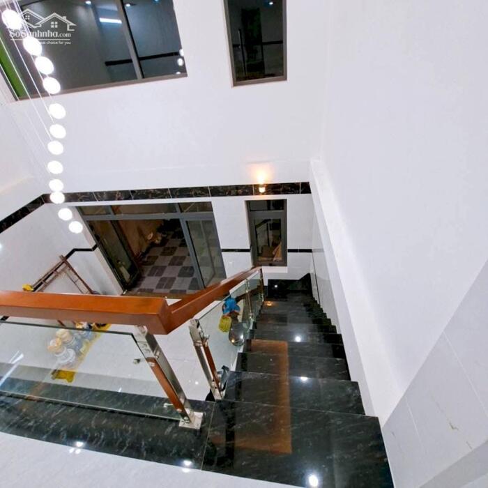 Hình ảnh Bán nhà mới hoàn thiện 1 trệt 1 lửng gần khu ngân thuận 3