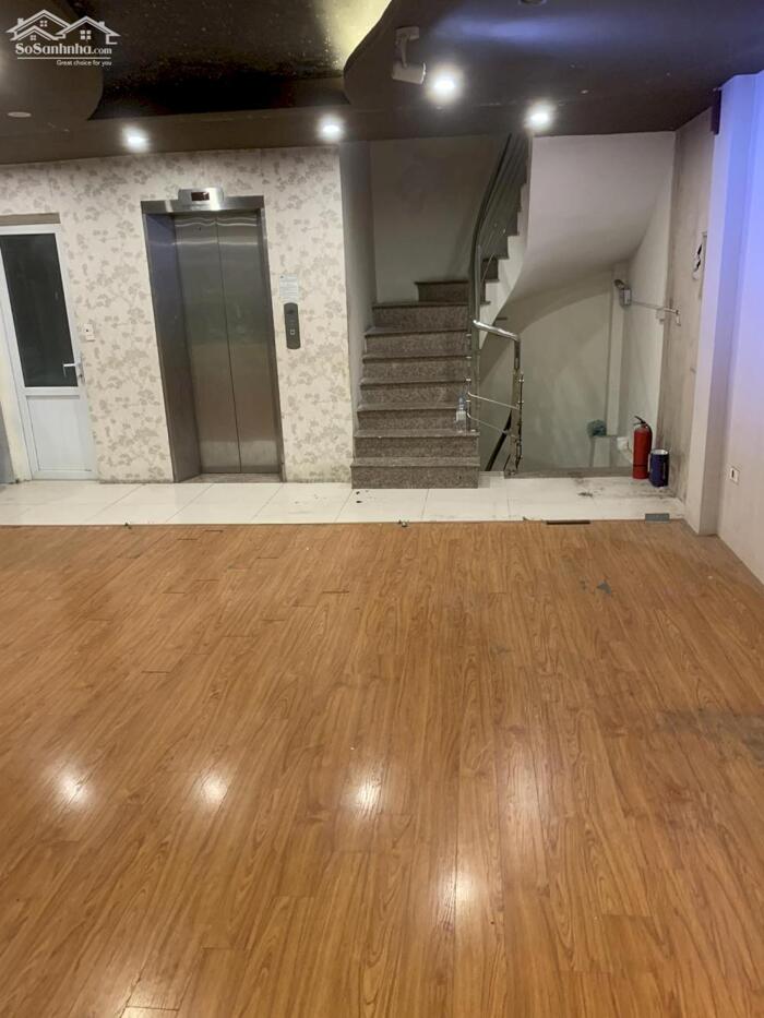 Hình ảnh Bán Nhà Mặt Phố Kim Mã Thượng Ba Đình 165m2-6T MT6m LÔ GÓC 77 Tỷ Kim Mã Thượng. 2