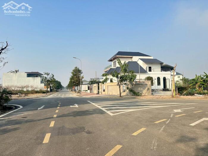 Hình ảnh Bán đất biệt thự Nam vĩnh yên, đường 16,5m giá bán gấp 0