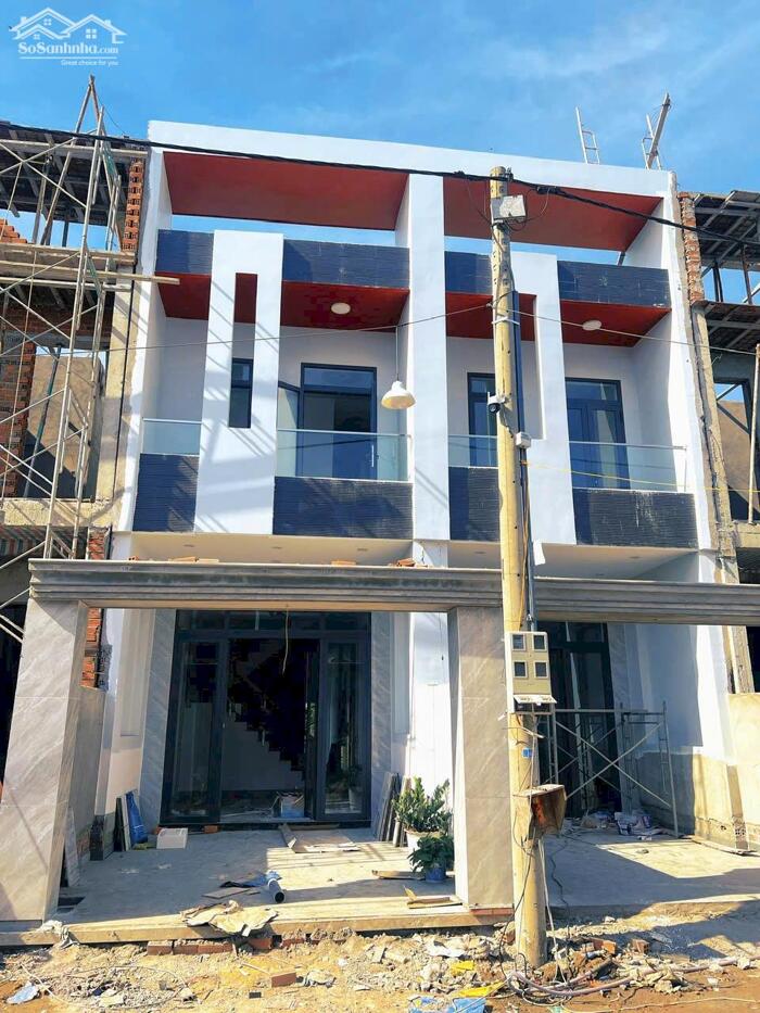 Hình ảnh CHỦ GỬI BÁN NHÀ 1TRỆT 1LẦU HOÀN CÔNG - KDC P. HÓA AN ( P. BIÊN HÒA MỚI ) 0