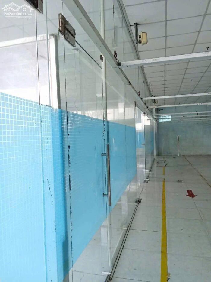Hình ảnh Cho thuê nhà xưởng 1 lầu, sd 2300m2 Tân Thới Nhất Quận 12 1