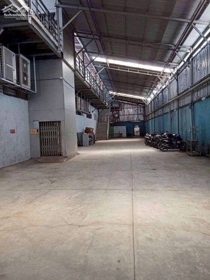 Hình ảnh Cho thuê nhà xưởng 1 lầu, sd 2300m2 Tân Thới Nhất Quận 12 0