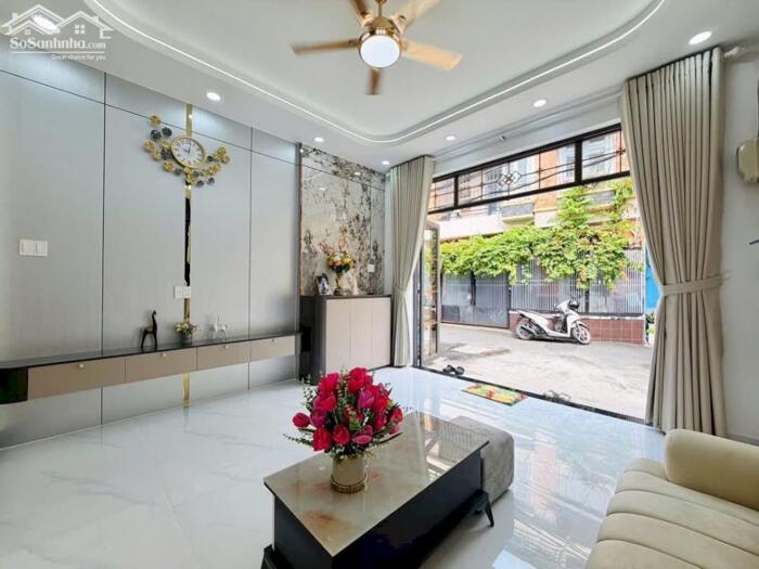 Hình ảnh SIÊU PHẨM HXH NGAY TRUNG TÂM QUANG TRUNG P10 GÒ VẤP 1