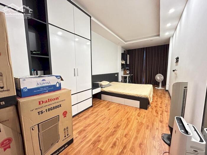 Hình ảnh Bán nhà mặt phố Đê La Thành 37m2 vỉa hè rộng vị trí đẹp kinh doanh tốt 13.5 tỷ 2