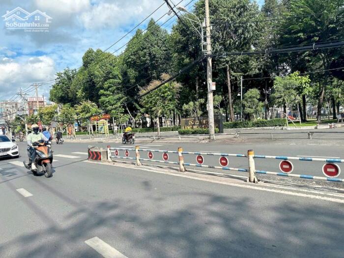 Hình ảnh Cần bán GẤP NHÀ hẻm 220 Nguyễn Văn Khối ngang 10.2m 235m2 tiện xây BT ngay Làng Hoa 24 tỷ 3