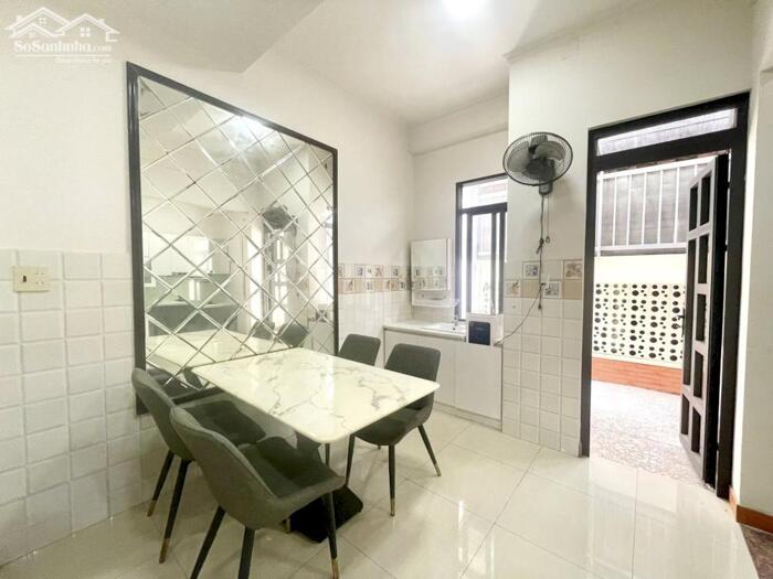 Hình ảnh Có nhà trệt lầu luôn mà có 4 Tỷ 200 triệu không mua nữa uổng. NHÀ 1 TRỆT LẦU ĐƯỜNG SỐ 1 KDC NAM LONG 2 TP CẦN THƠ 13