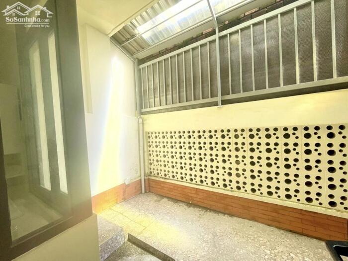 Hình ảnh Có nhà trệt lầu luôn mà có 4 Tỷ 200 triệu không mua nữa uổng. NHÀ 1 TRỆT LẦU ĐƯỜNG SỐ 1 KDC NAM LONG 2 TP CẦN THƠ 14