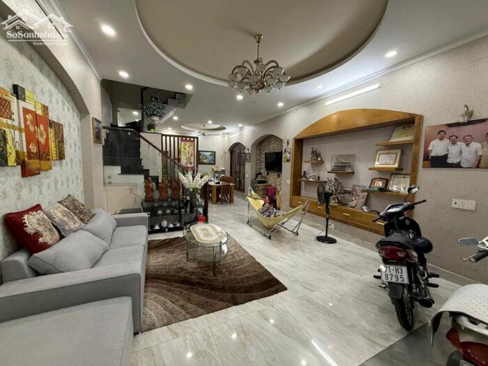 Hình ảnh Bán nhà hẻm 107//đường Nguyễn Văn Khối, phường 11 1