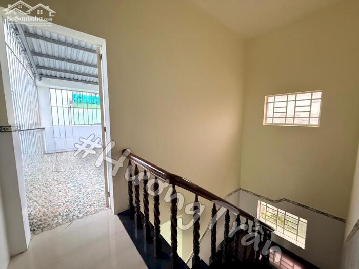 Hình ảnh 25 triệu - CHO THUÊ NHÀ CĂN GÓC 3 TẦNG MẶT TIỀN ĐƯỜNG NGUYỄN VIỆT HỒNG 10