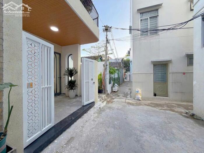 Hình ảnh Dương Thưởng _ Hải Châu _ Sau 1 mặt tiền _ 60m², 4 Tầng, 3pn_ Giá 6.75 tỷ 1