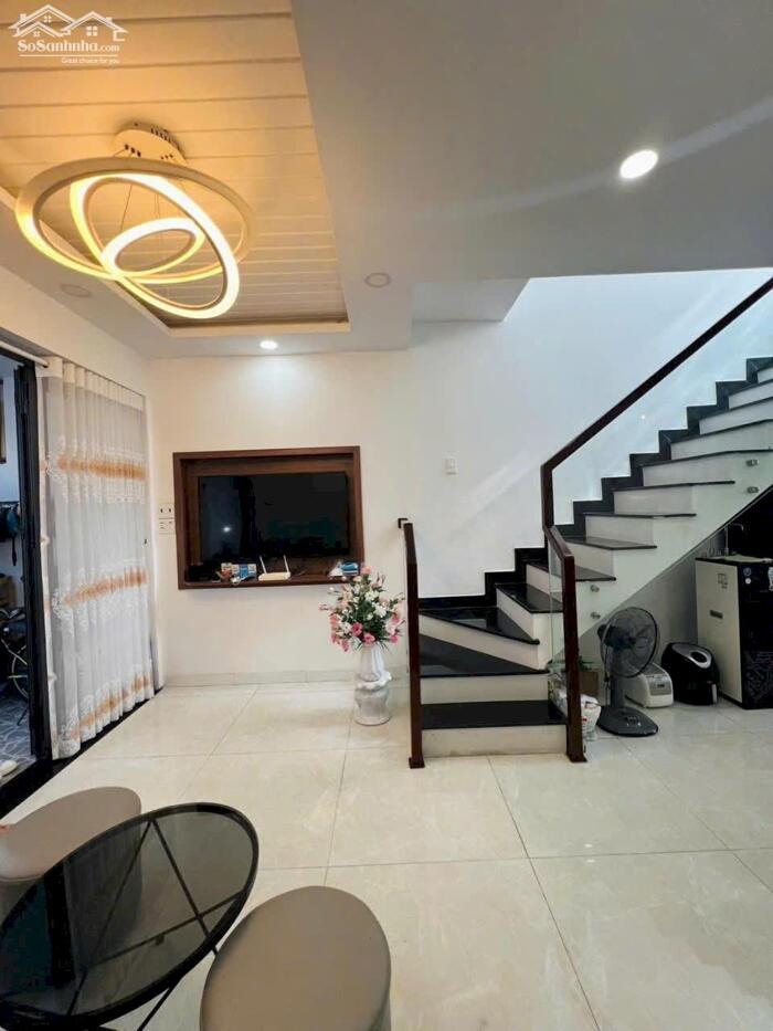 Hình ảnh Bán Nhà 3 Tầng – Trung Tâm Tp Nha Trang – Đường Thống Nhất 2