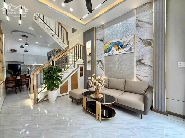 Hình ảnh LÊN SÓNG SIÊU PHẨM NHÀ PHỐ NGAY TRUNG TÂM PHƯỜNG 16 GÒ VẤP HỖ TRỢ VAY 3 TỎI QUAY ĐẦU 7