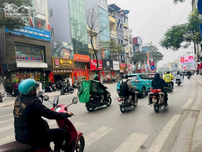 Hình ảnh Bán Nhà Mặt Phố Quận Đống Đa Khâm Thiên 85m2-5T 1 SỔ 2 THOÁNG 50 Tỷ Khâm Thiên. 0