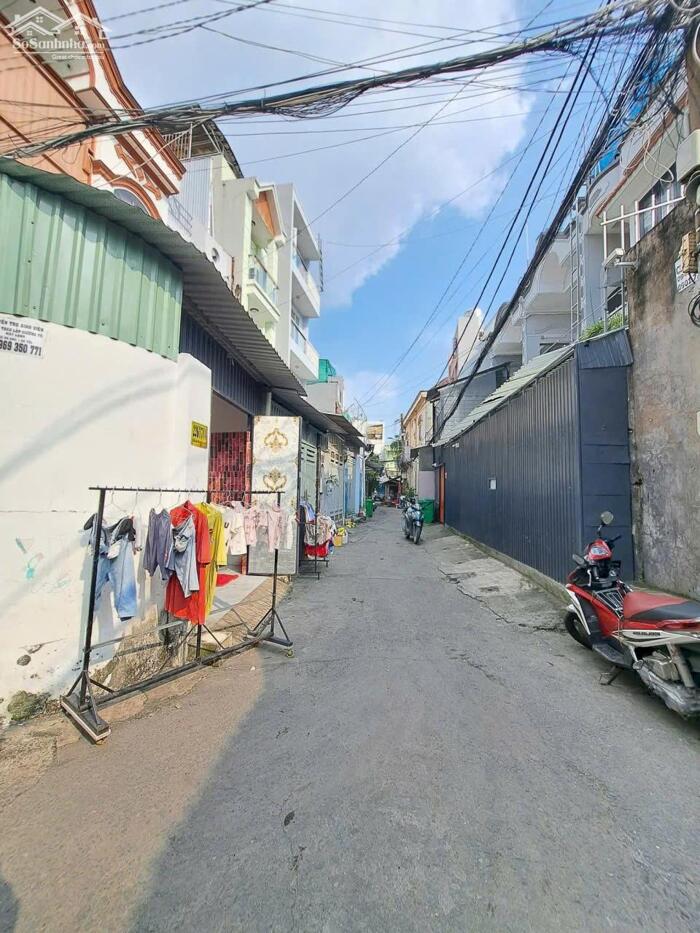 Hình ảnh Bán căn góc 2 mặt tiền hẻm 226 Nguyễn Văn Lượng, p17 6