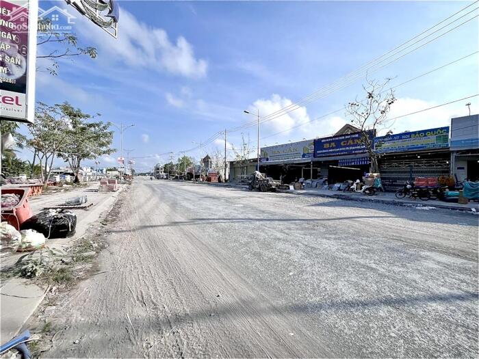 Hình ảnh Bán Nhà Mặt tiền đường Quang Trung (Đường Tỉnh 940) - Cách Chợ Huỳnh Hữu Nghĩa 200m - Cách đường Cao Tốc 900m, Xã Mỹ Tú, TP.Cần Thơ 1