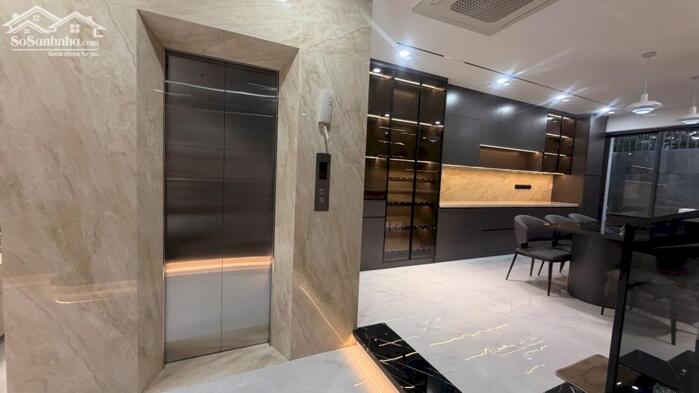 Hình ảnh Nhà 3 tầng, có tum trục đường số 47 , vị trí thuận tiện di chuyển ra đại lộ Võ Nguyên Giáp 5