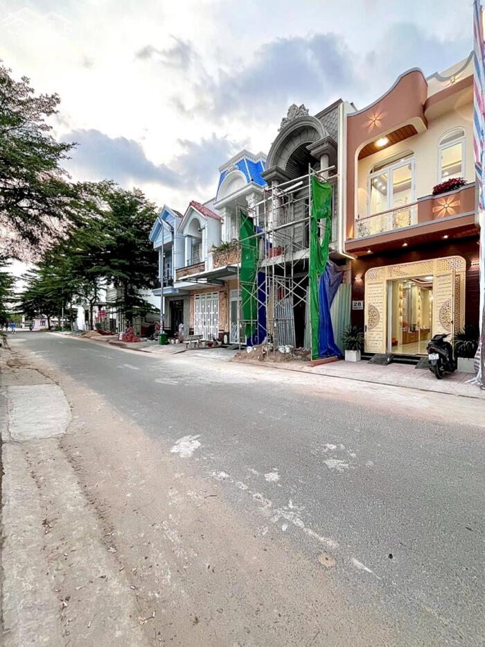 Hình ảnh Bán Nhà Trệt Lầu đường số 5 KDC Nhi Đồng - Gần ĐH FPT, Nam Cần Thơ, Bệnh viện Nhi, SIS, Ung Bướu 1