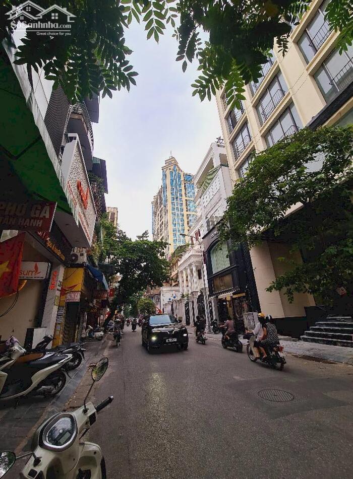 Hình ảnh Bán Nhà Mặt Phố Mai Hắc Đế Hai Bà Trưng 180m2-3T MT7m Vỉa Hè 149 Tỷ Có Thương Lượng. 1