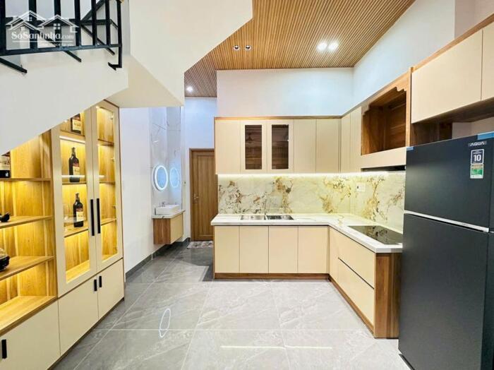 Hình ảnh Nguyễn Văn Linh _ Nhà đẹp ngay Trung Tâm _ 2 Tầng, 60M², 3pn _ Giá 4.79 Tỷ 1