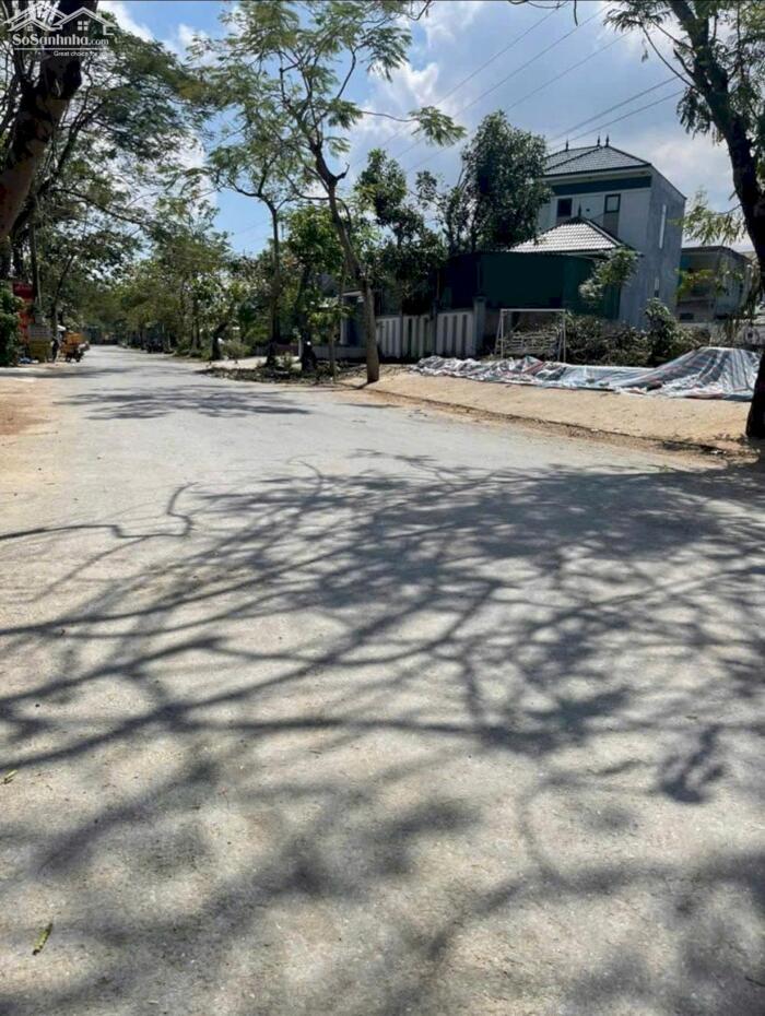 Hình ảnh Bán lô 106m2 đường kinh doanh Nguyễn Chí Thanh - phường Hưng Đông, TP Vinh 1