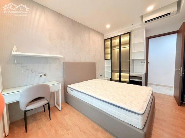 Hình ảnh Cần bán nhanh căn hộ dự án The Peak Midtown Phú Mỹ Hưng, Quận 7. 131m2, 3PN, full, view sông, giá 17.9 tỷ, sẵn HDT 4