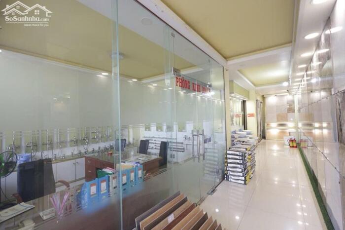 Hình ảnh Ngộp Bank chỉ 38 tỷ có Tòa nhà 6 tầng MT Hà Huy Giáp Q12 ngang 14m 280m2 ngay NGÃ 4 GA. 8