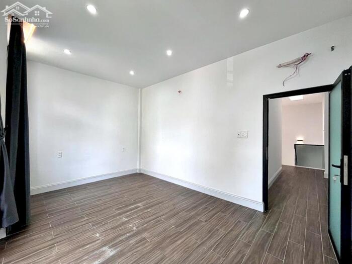 Hình ảnh Bán Nhà Trệt Lầu Trục Chính Hẻm 311 Nguyễn Văn Cừ - Gần ĐH Công Nghệ, CĐ Y Tế 13