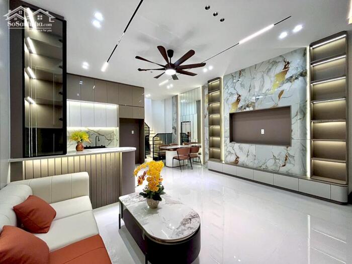 Hình ảnh Bán Nhà Trệt Lầu Trục Chính Hẻm 311 Nguyễn Văn Cừ - Gần ĐH Công Nghệ, CĐ Y Tế 6