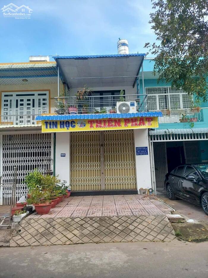 Hình ảnh BÁN NHÀ TRỆT LẦU DS55 KHU 586, P. HƯNG PHÚ, CẦN THƠ. 0