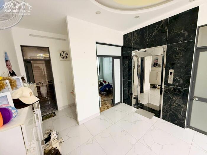 Hình ảnh Cho thuê nhà mặt tiền đường Đặng Dung. Thích hợp làm spa, văn phòng 5